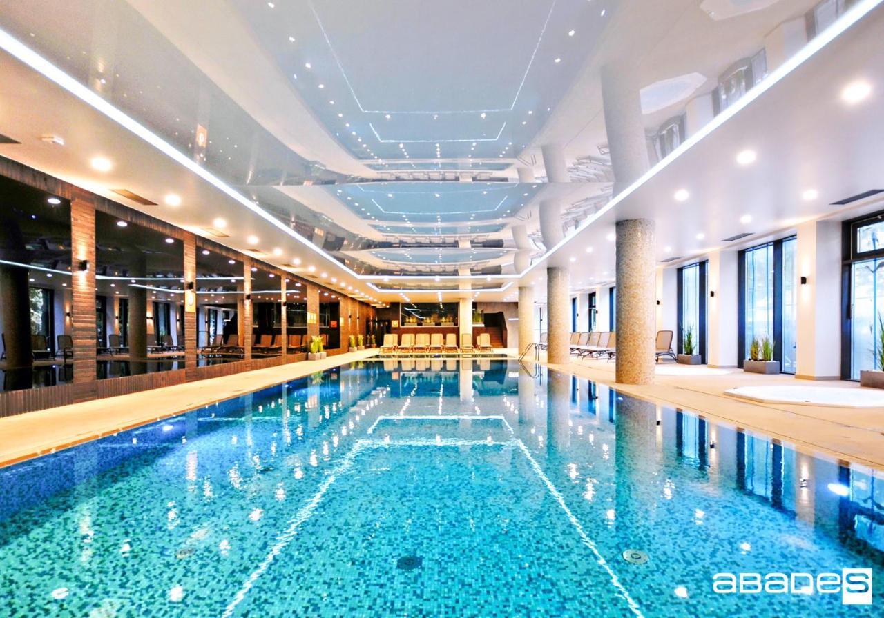 Apartament Z Wellness Nadmorskie Tarasy Kołobrzeg Exteriör bild